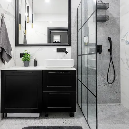 Urban Chic - Cozy And Modern Apartment- Jana Pawla Wroclaw
